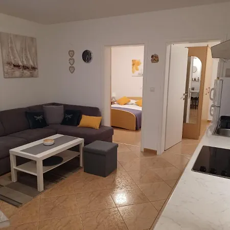 Apartament Leda